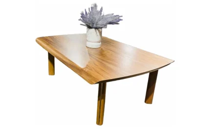 Dream Center Table