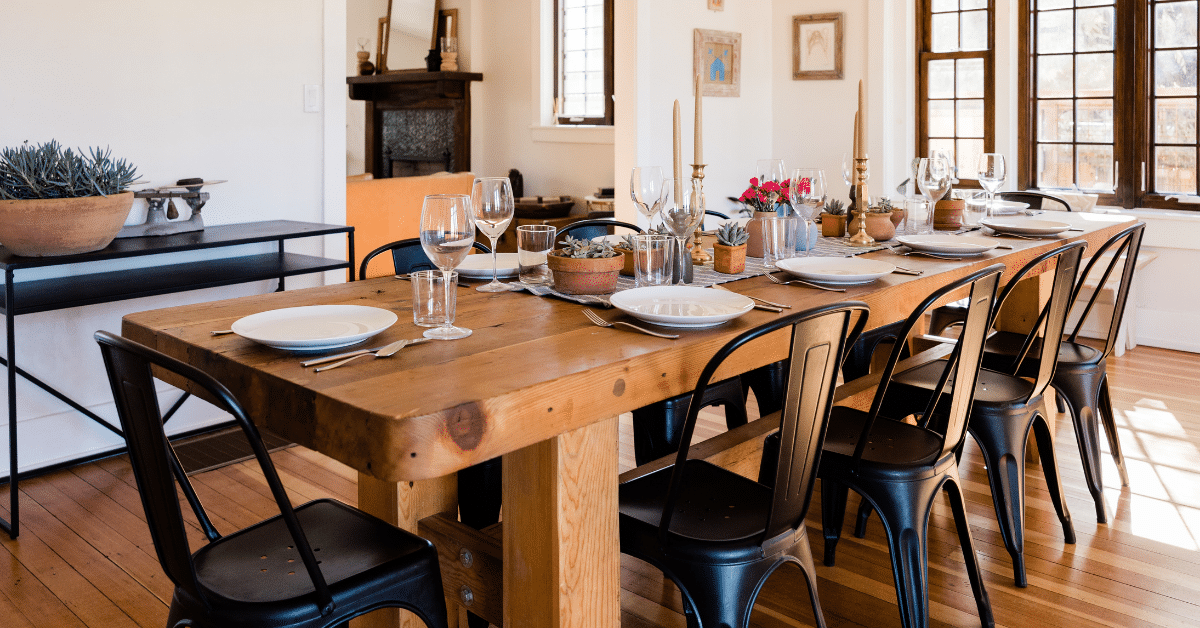 How You Should Decorate Your Dining Room 1 Dining Room Decorate