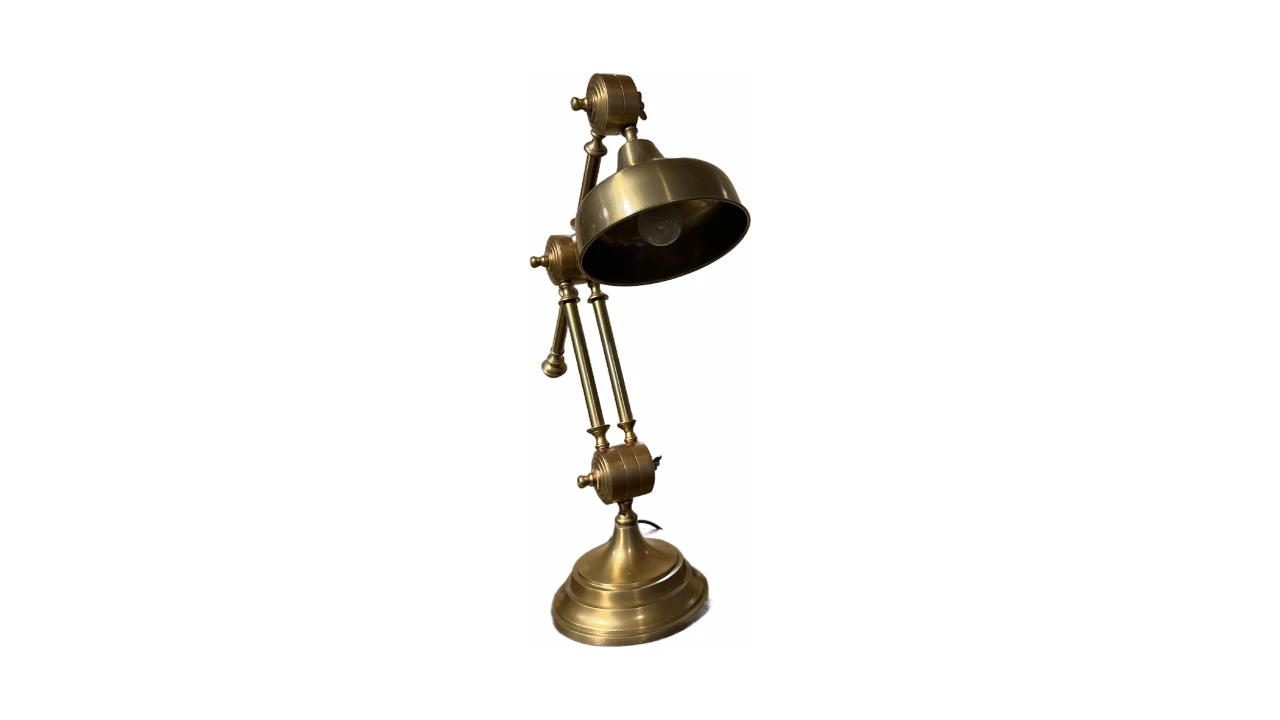 Aluminium Lamp Finish with UK Fitting 2 Aluminium Lamp Finish with UK Fitting 2