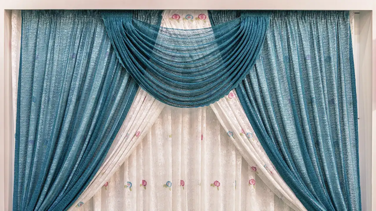 Regal curtain Regal curtain