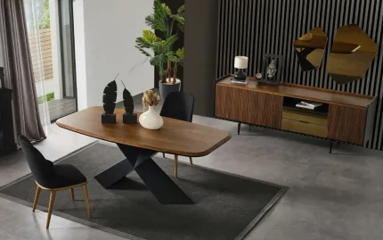 Still Dining Set